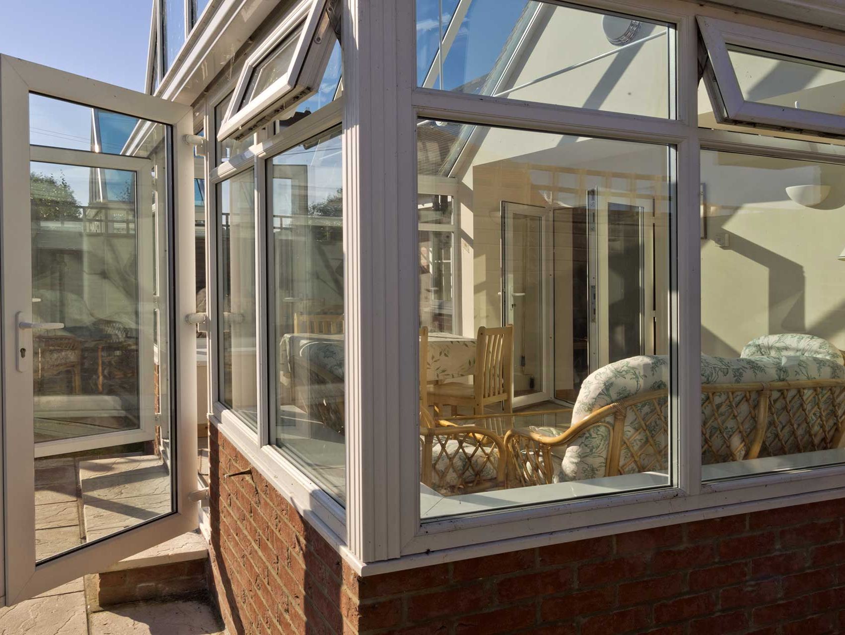 conservatories window fitting